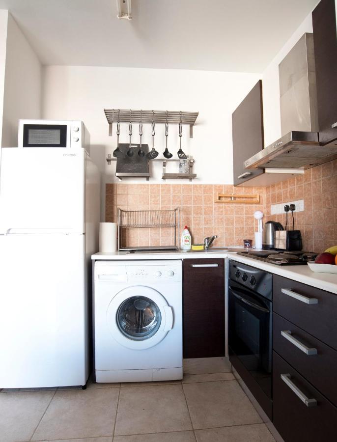 Glabur Stays - The Cozy Atelier - Nicosia City, Free Parking & Wifi, Welcomes You!!! المظهر الخارجي الصورة